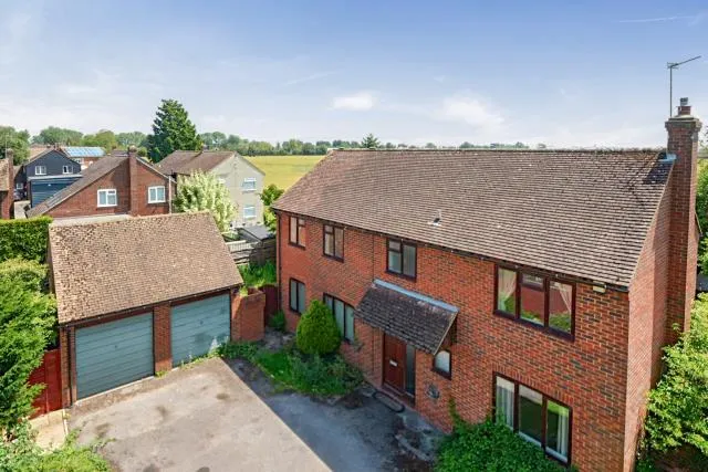 Meadow Park, Stoke Mandeville, HP22, photo 22