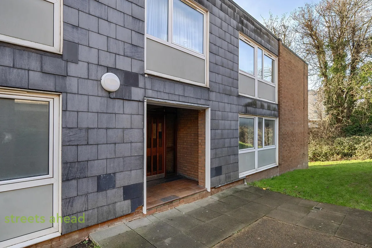 Menlo Gardens, London, SE19, photo 13