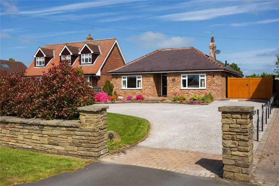 3 bed house for sale, Mill Lane, Wigginton, YO32