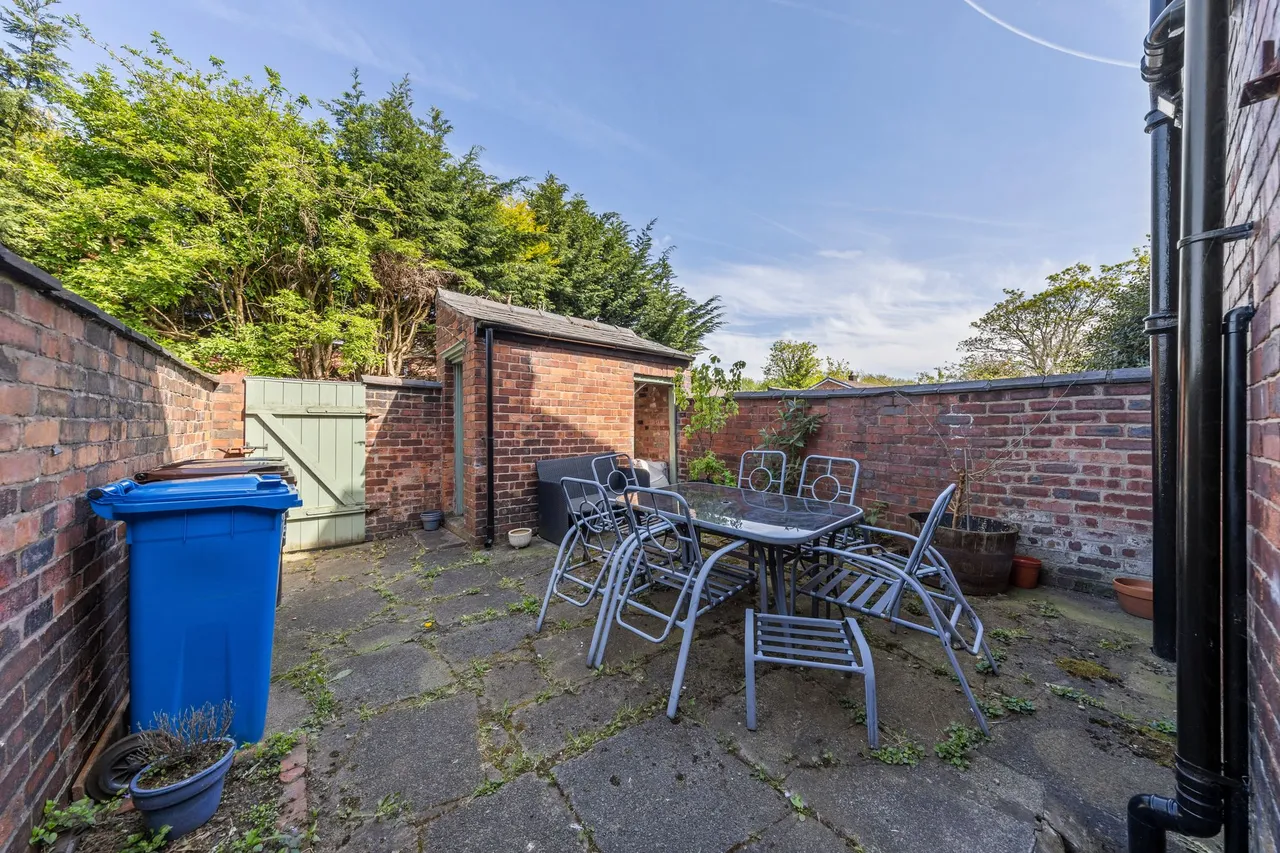 Harvey Lane, Golborne, Warrington, Warrington, WA3 3QN, photo 17