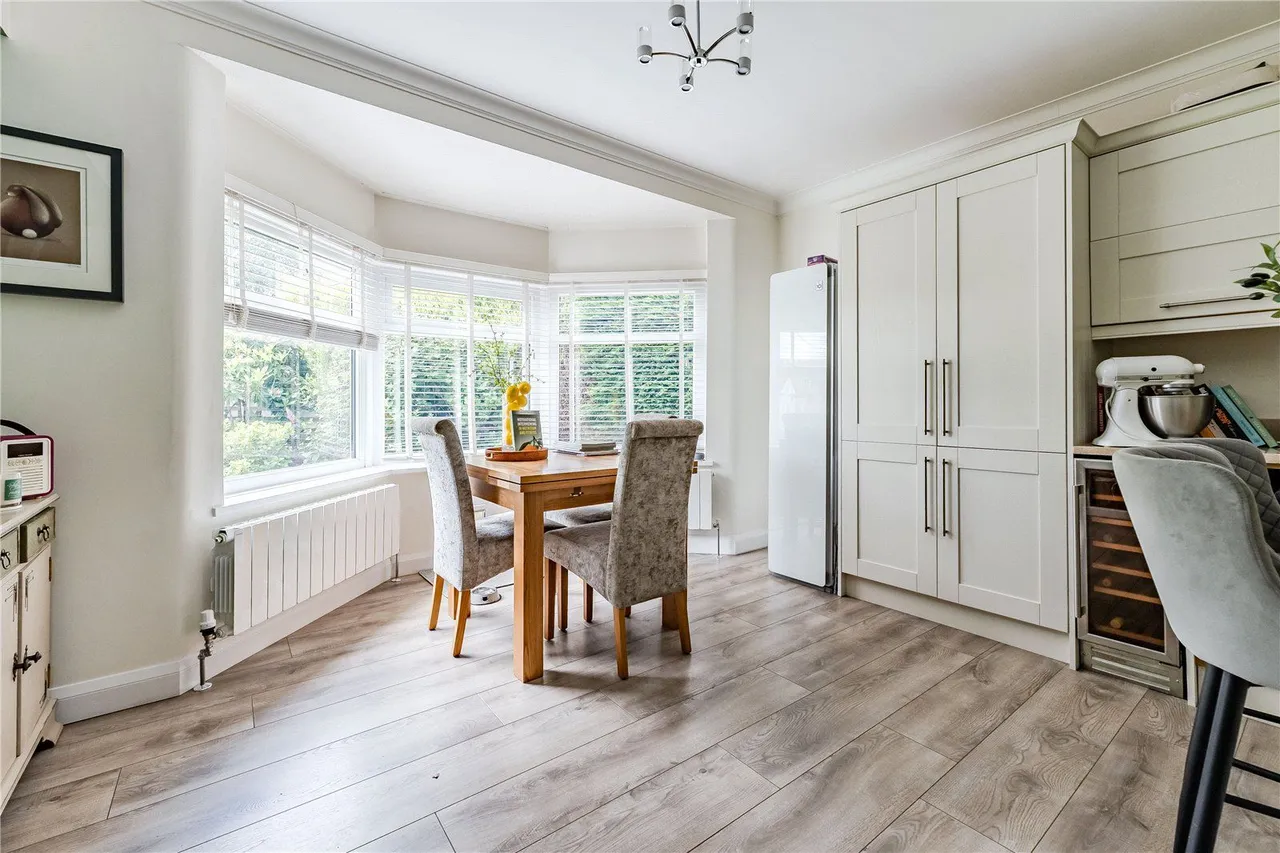 Southway, Guiseley, LS20, photo 6
