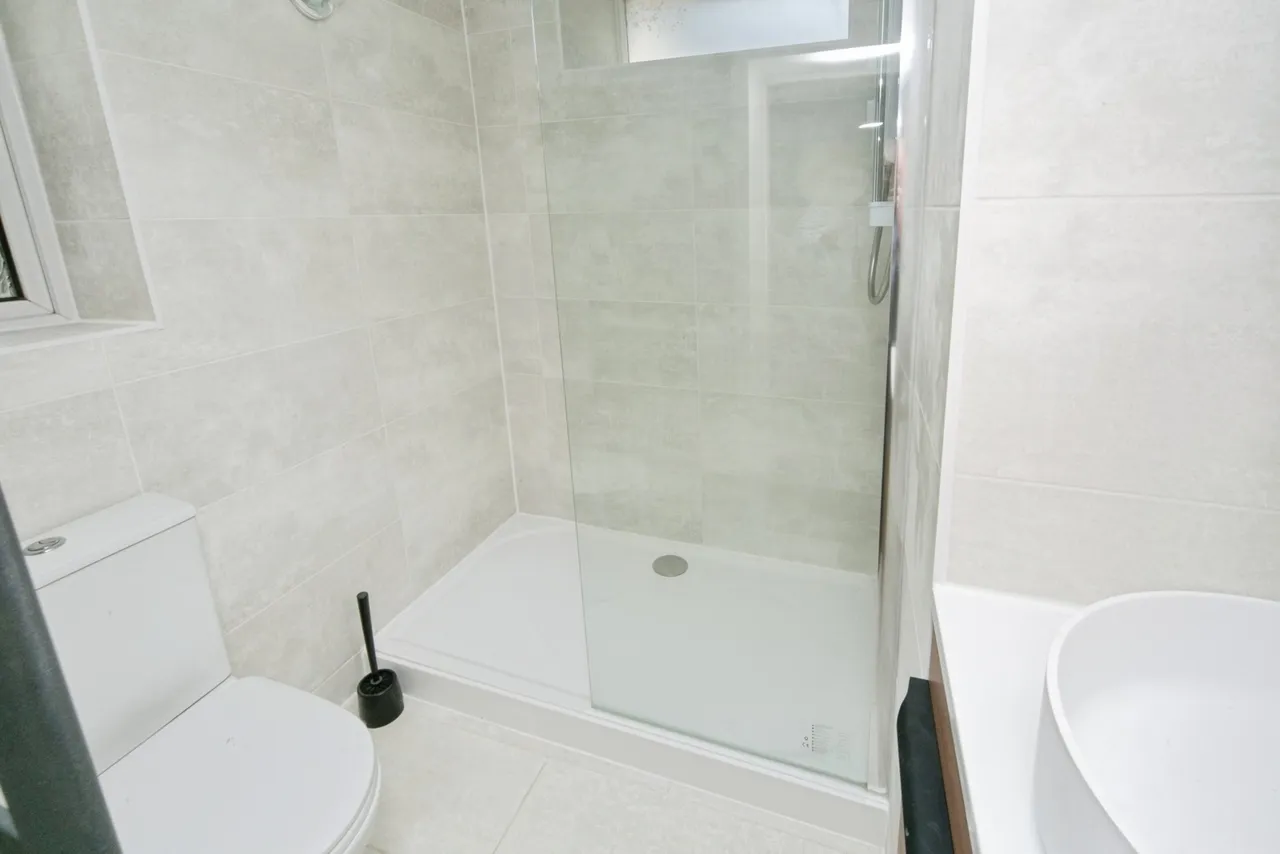 Mount Road, Llanfairfechan, LL33, photo 7