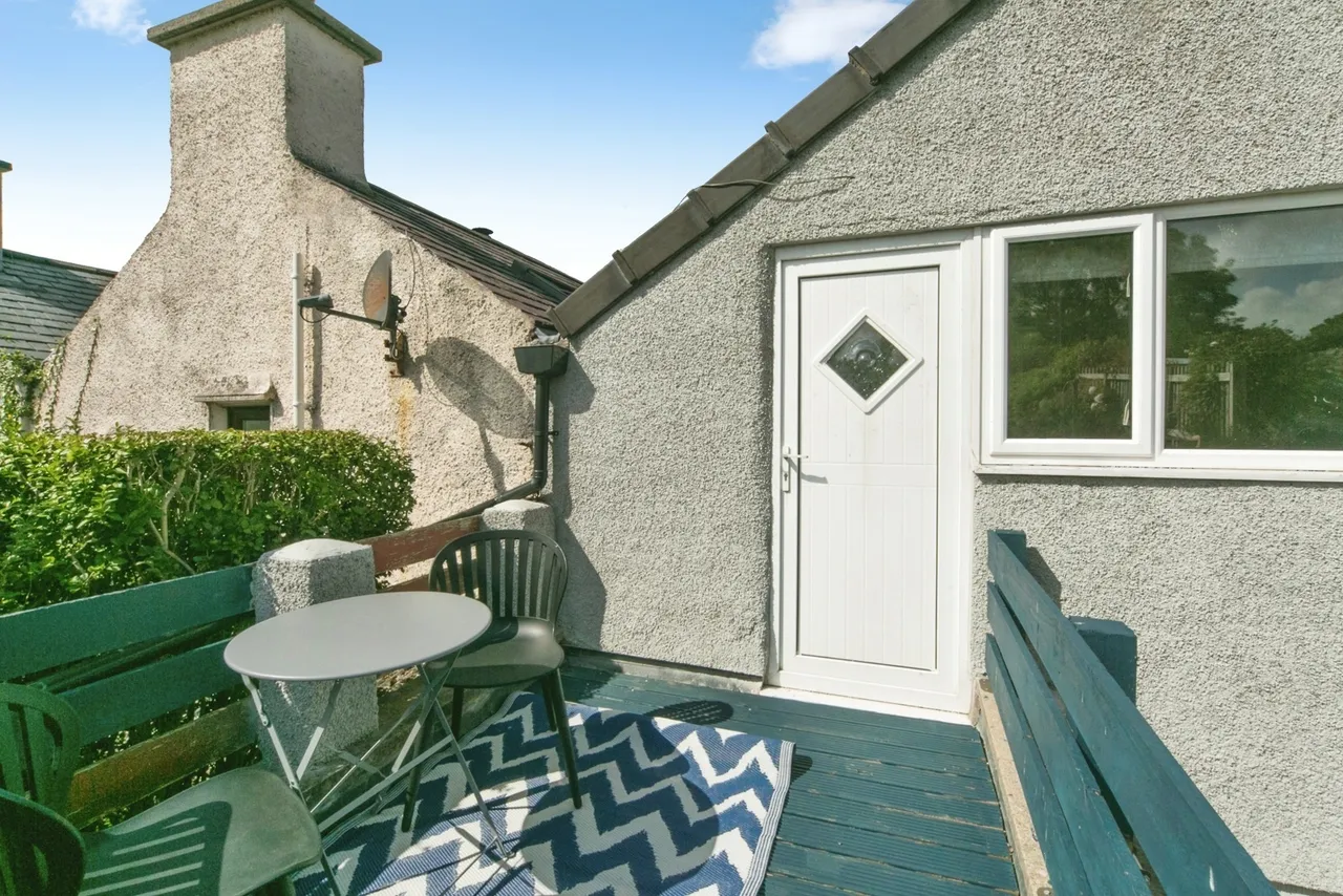Mount Road, Llanfairfechan, LL33, photo 10