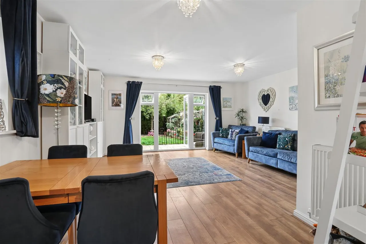 South Tadworth Farm Close, Tadworth, KT20, photo 8