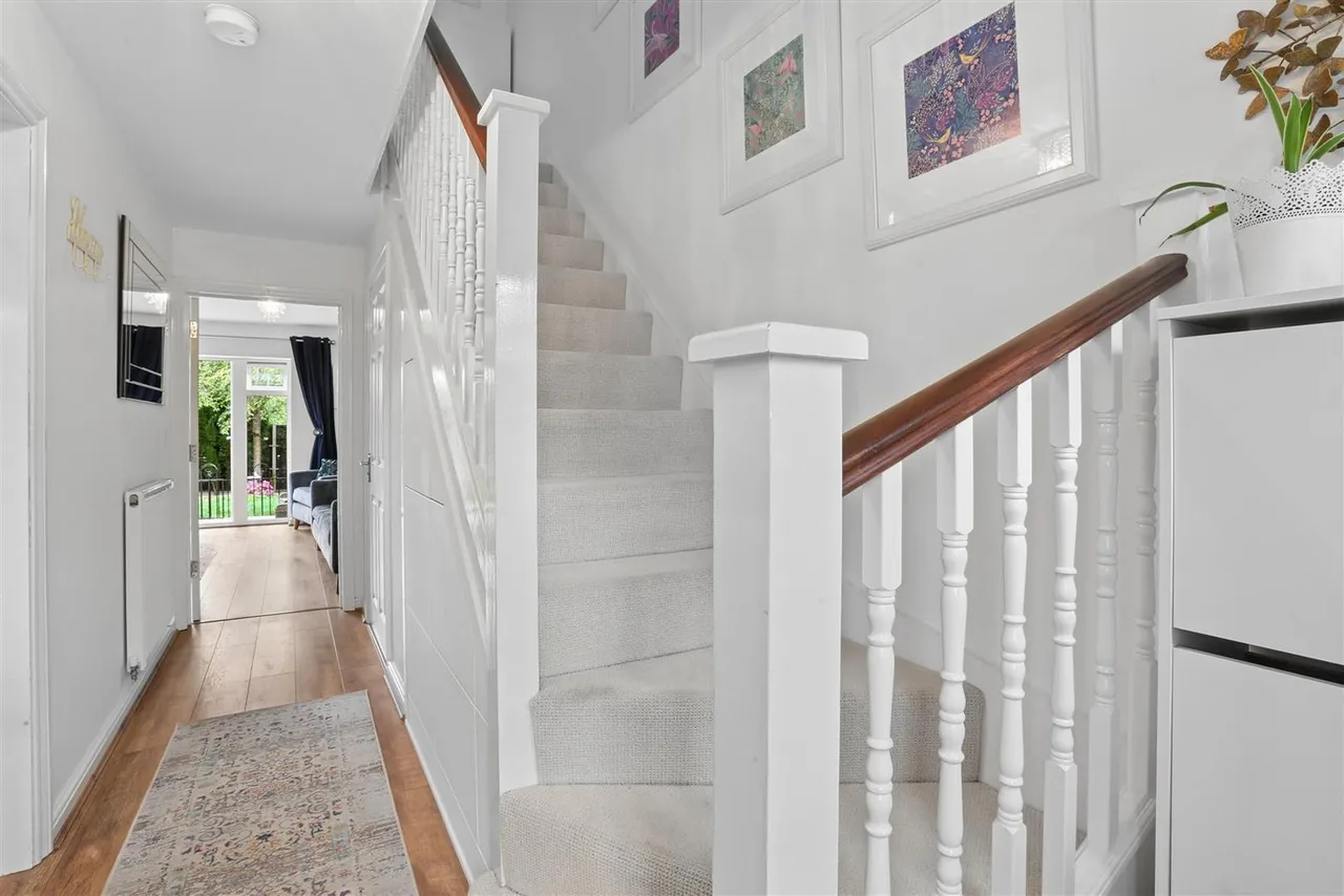 South Tadworth Farm Close, Tadworth, KT20, photo 6