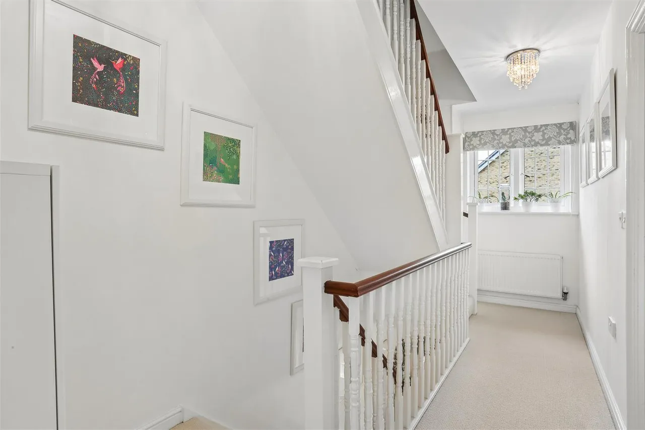 South Tadworth Farm Close, Tadworth, KT20, photo 18