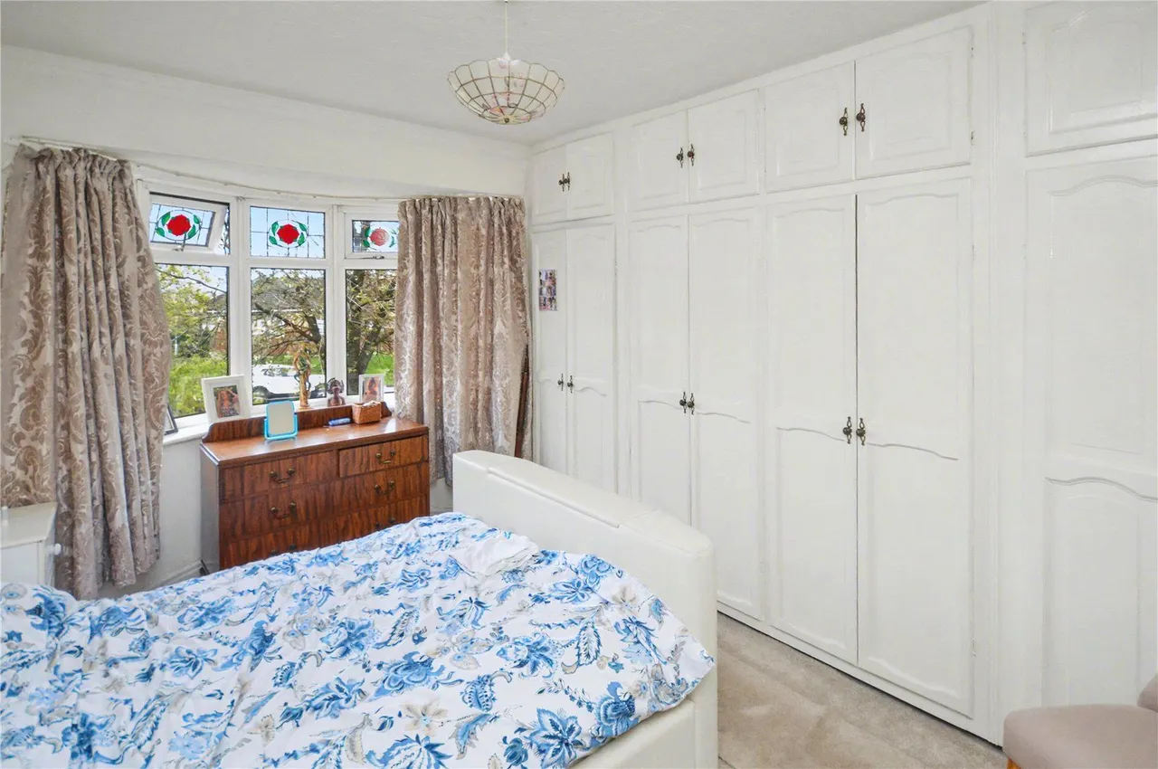 Ring Road, Middleton, LS10, photo 8