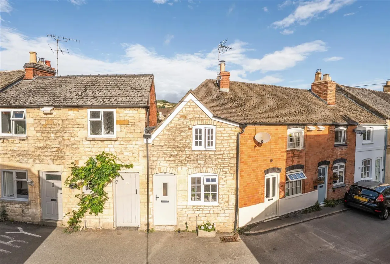 1 bed house for sale — Bull Lane, Winchcombe