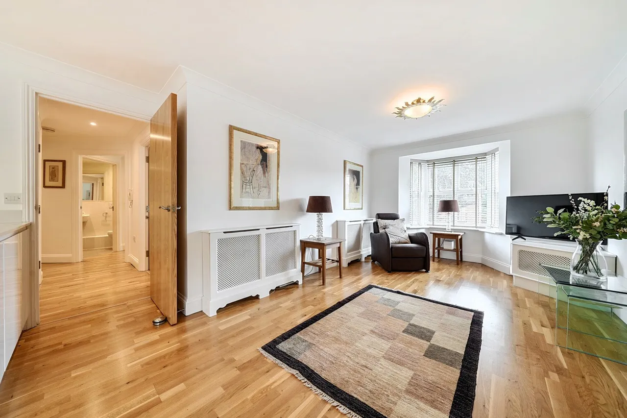 Carlton Road, DA14, photo 2