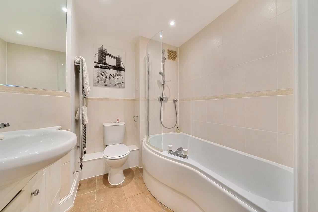 Carlton Road, DA14, photo 14