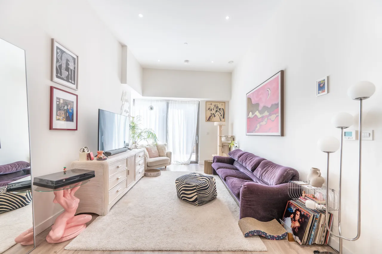 Greenford, UB6, photo 10