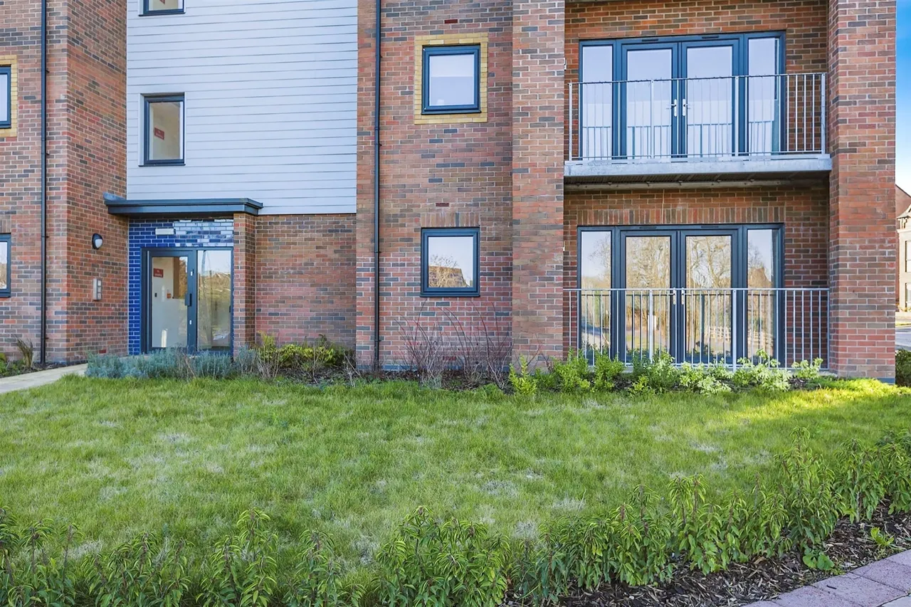 Round Meadow Road, Leicester, LE4, photo 15
