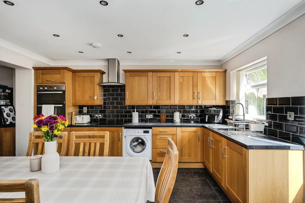 Capel Terrace, Llanelli, SA15, photo 9