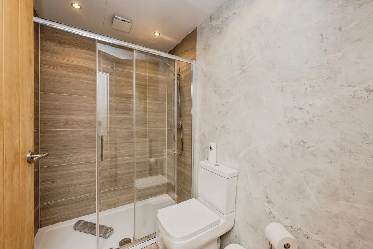 Capel Terrace, Llanelli, SA15, photo 13