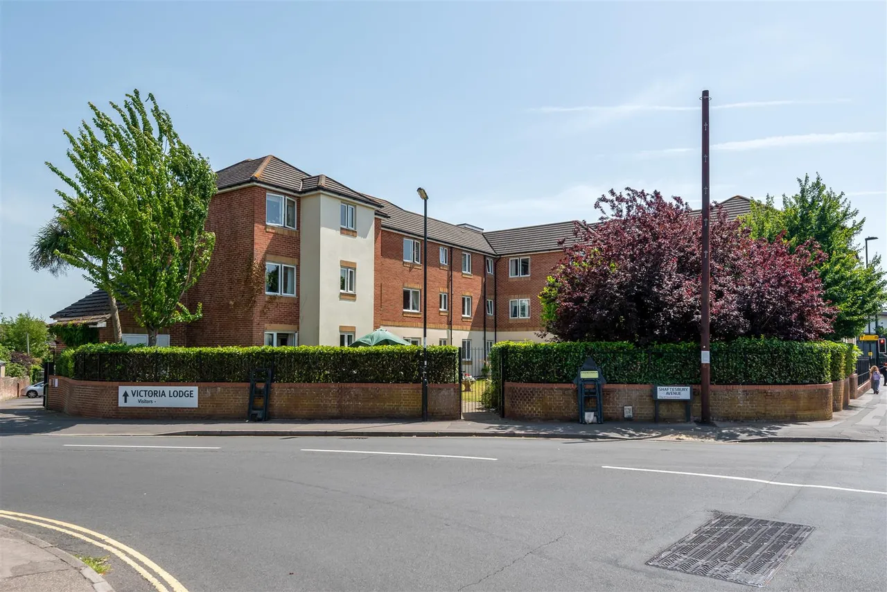 1 bed flat for sale, Highfield Lane, Portswood, SO17