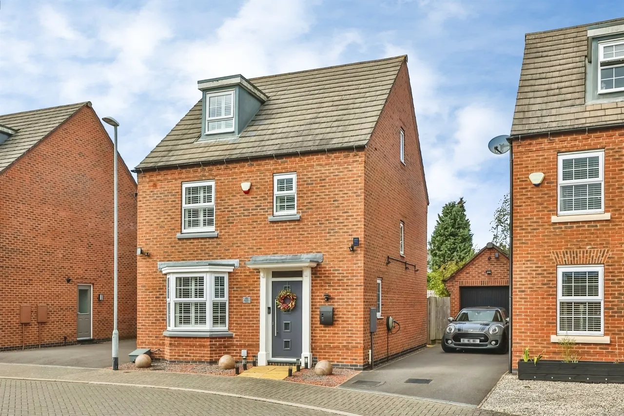 4 bed house for sale, Senator Close, Hucknall, NG15