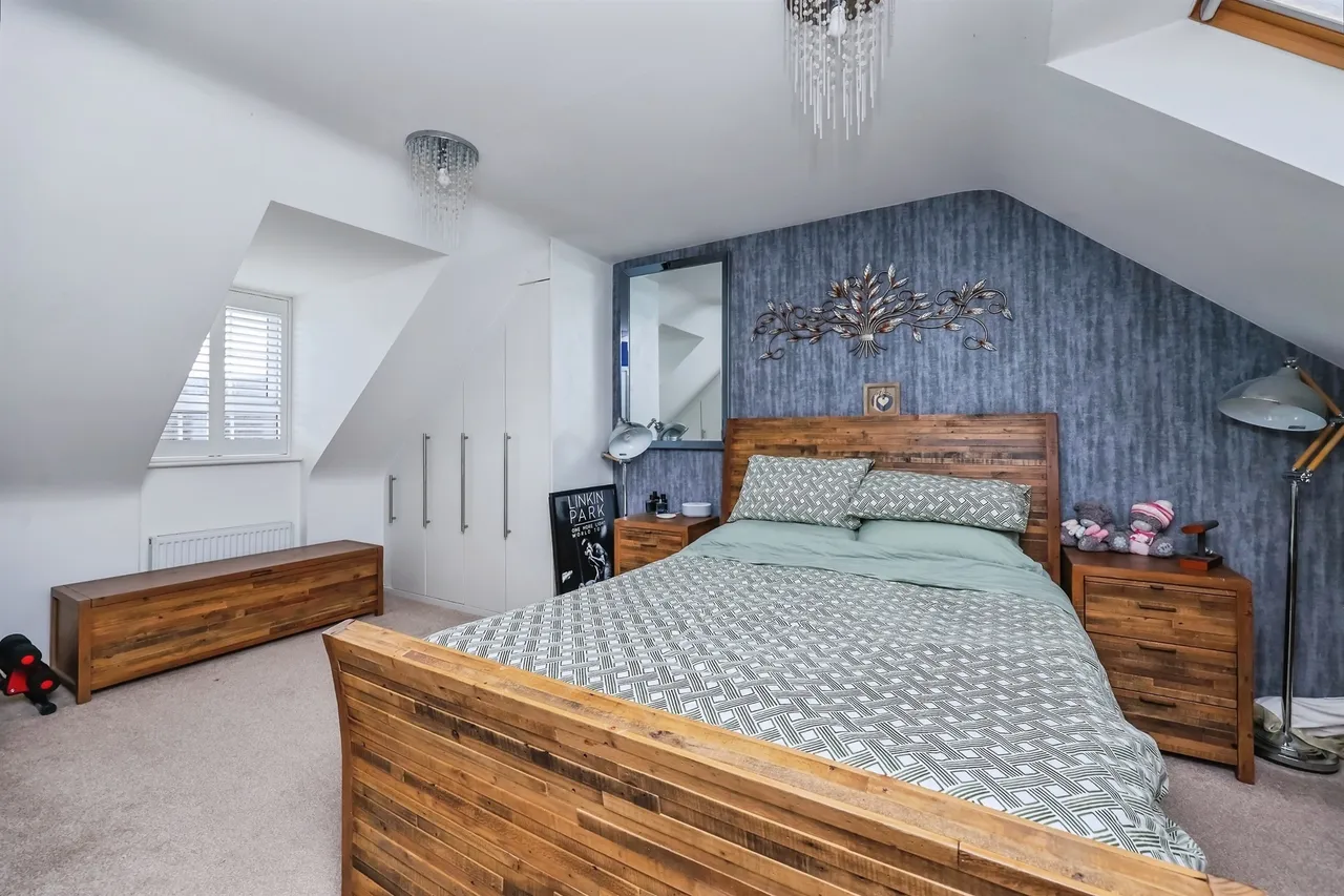 Senator Close, Hucknall, NG15, photo 11