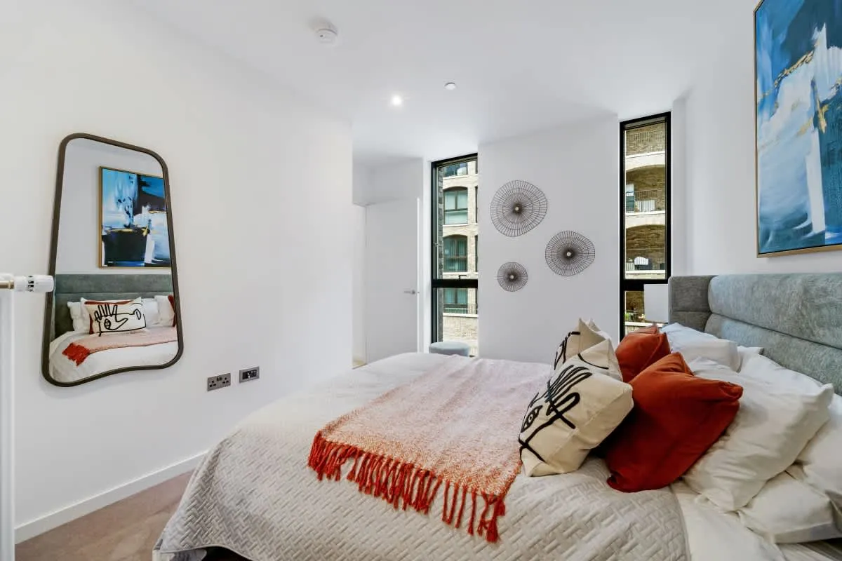 Bradshaw Yard Brentford, TW8, photo 5