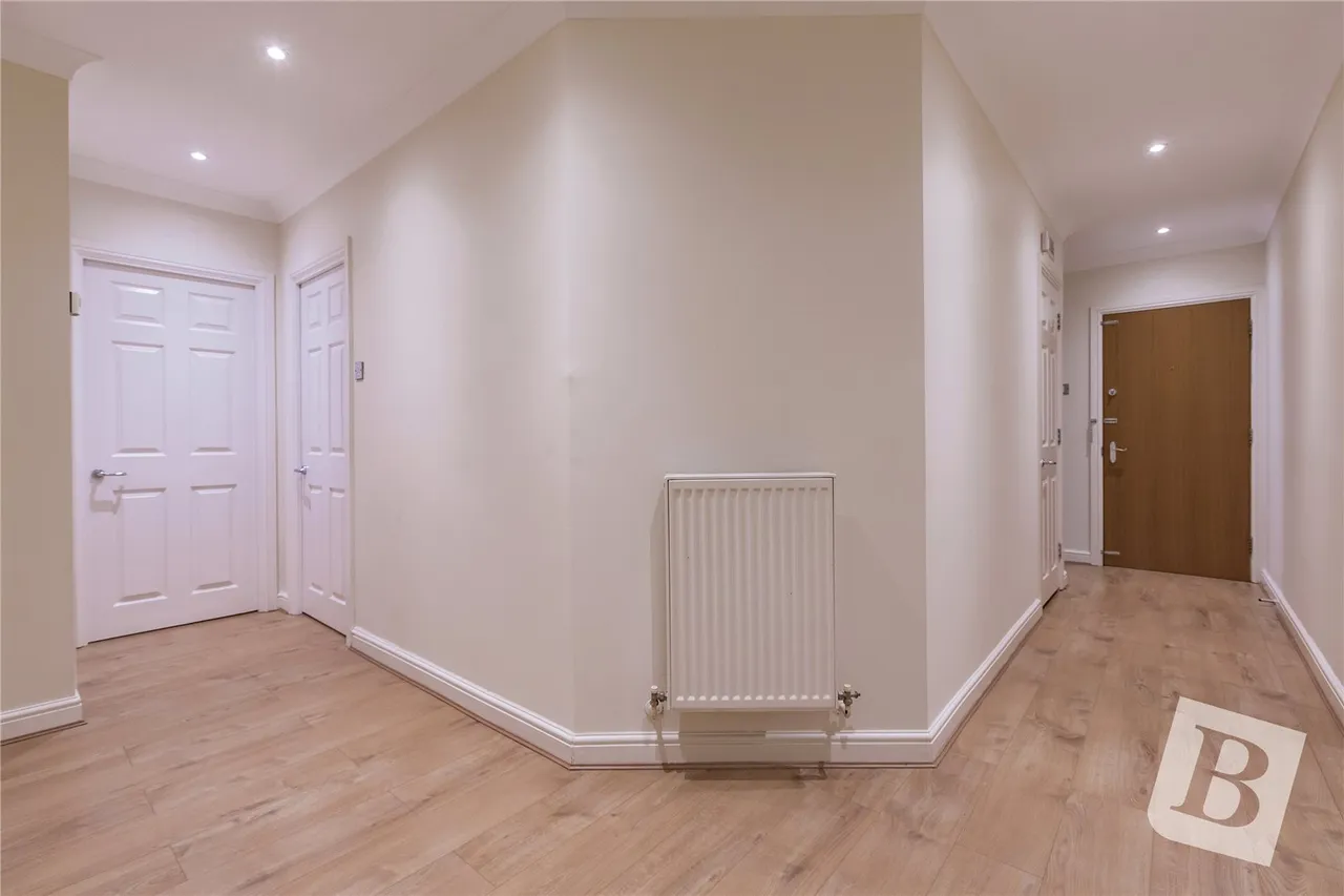 St. Kathryns Place, Upminster, RM14, photo 5