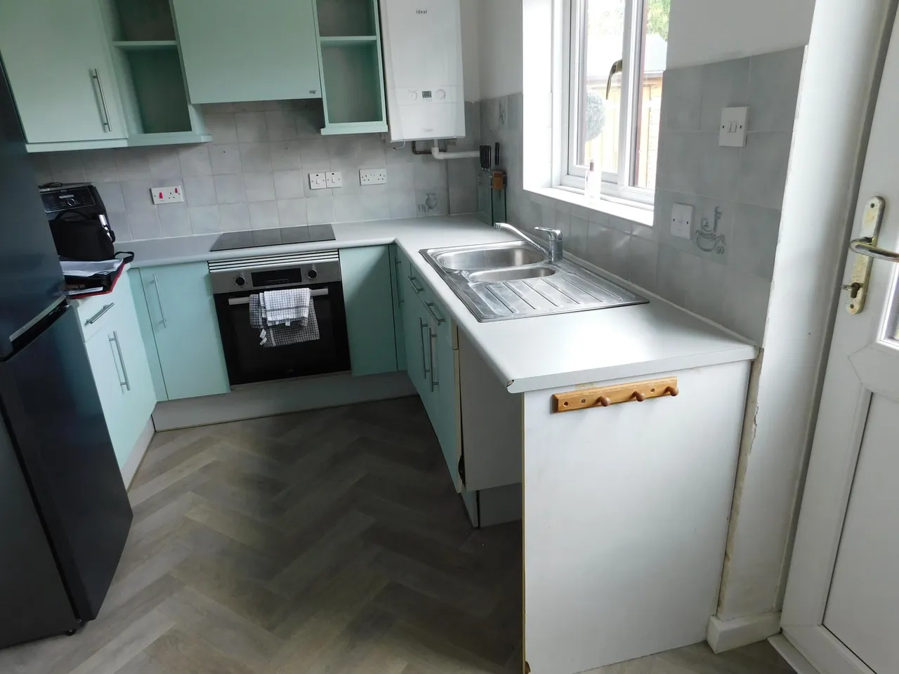 Vaughan Drive, Kemsley, ME10, photo 14