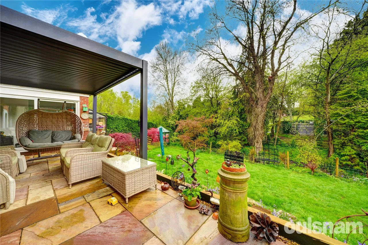 Manor Close, Droitwich, Worcestershire, WR9 8HG, photo 22