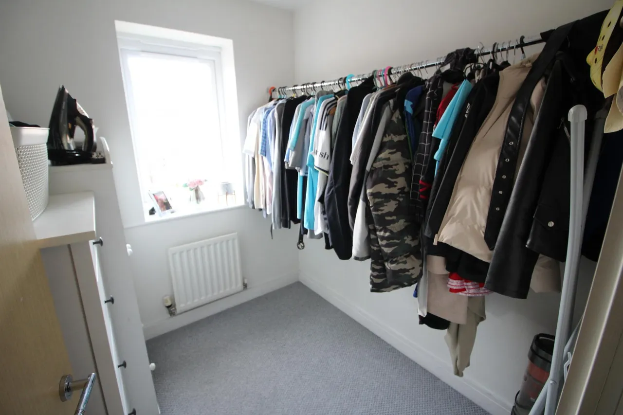 Fairbourne Walk, Oldham, OL1, photo 12