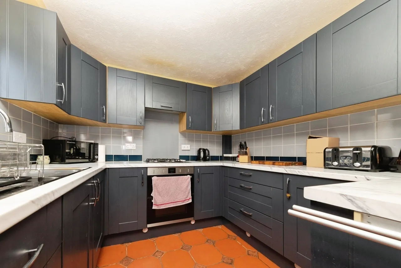 Colchester Road, White Colne, Colchester, Essex, CO6, photo 2