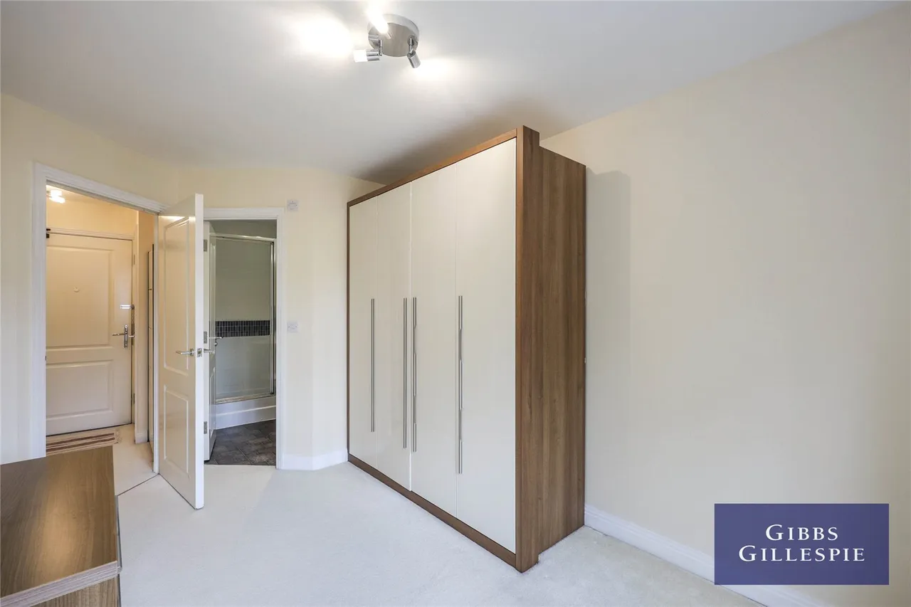 Church Road, UB8, photo 7
