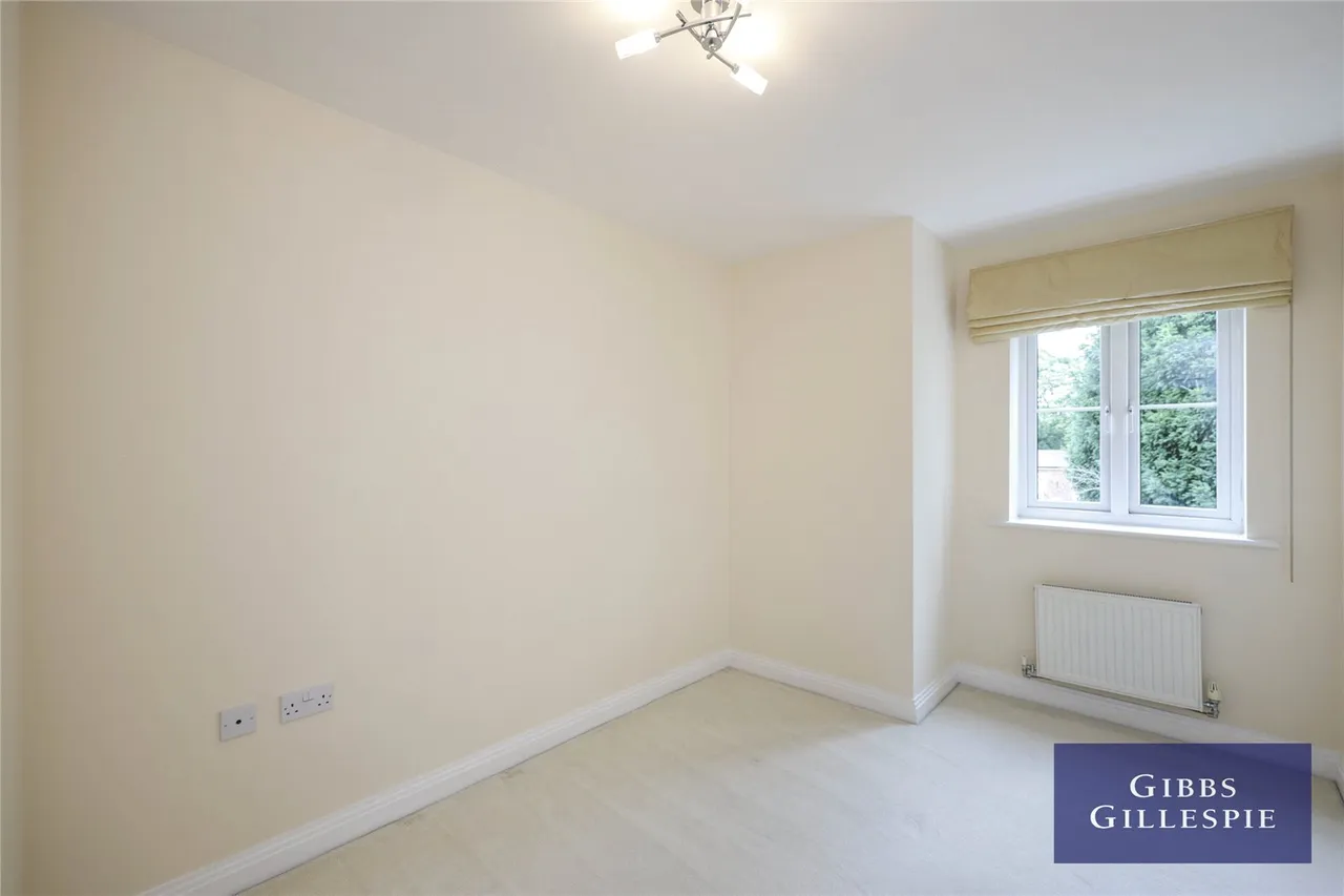 Church Road, UB8, photo 4