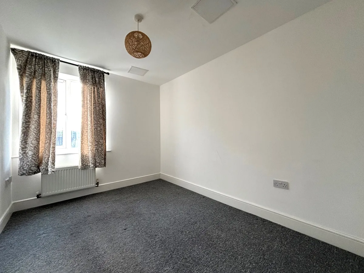 Black Eagle Drive, Northfleet, DA11, photo 6