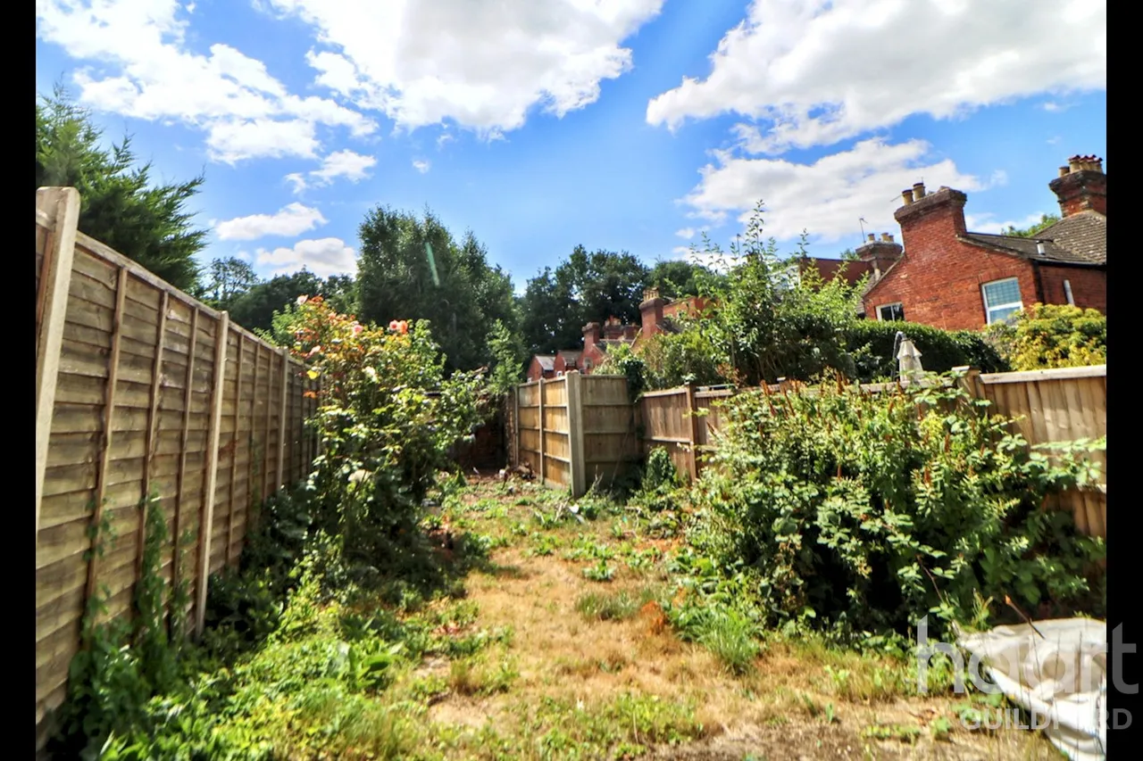 Recreation Road, GU1, photo 10