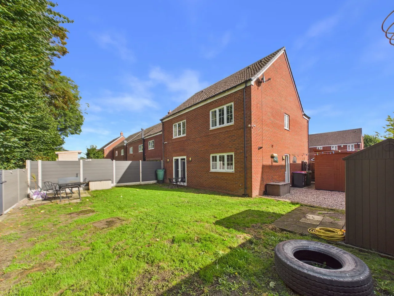 Park Court, Hadley, TF1, photo 17