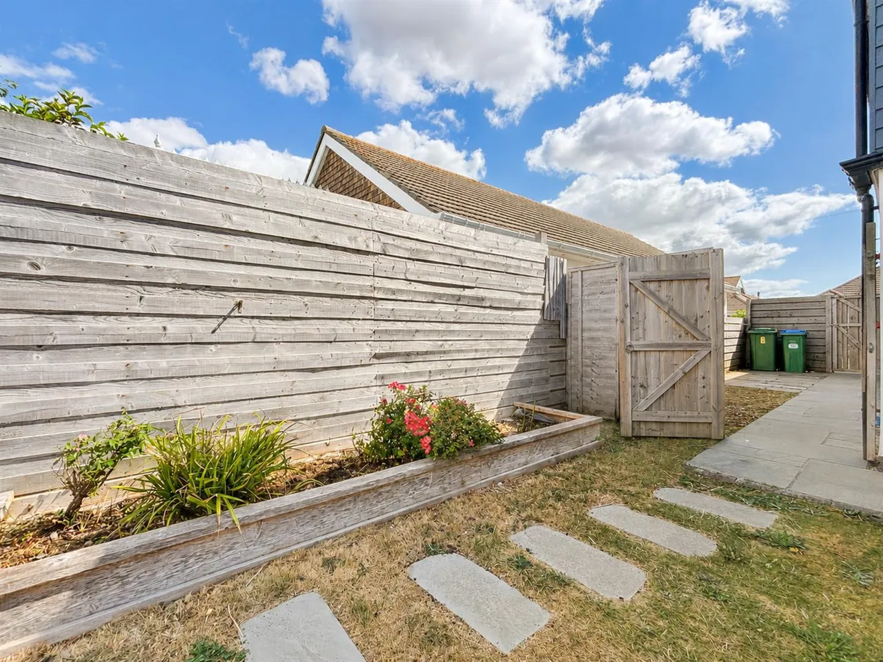 Capel Avenue, Peacehaven, photo 13