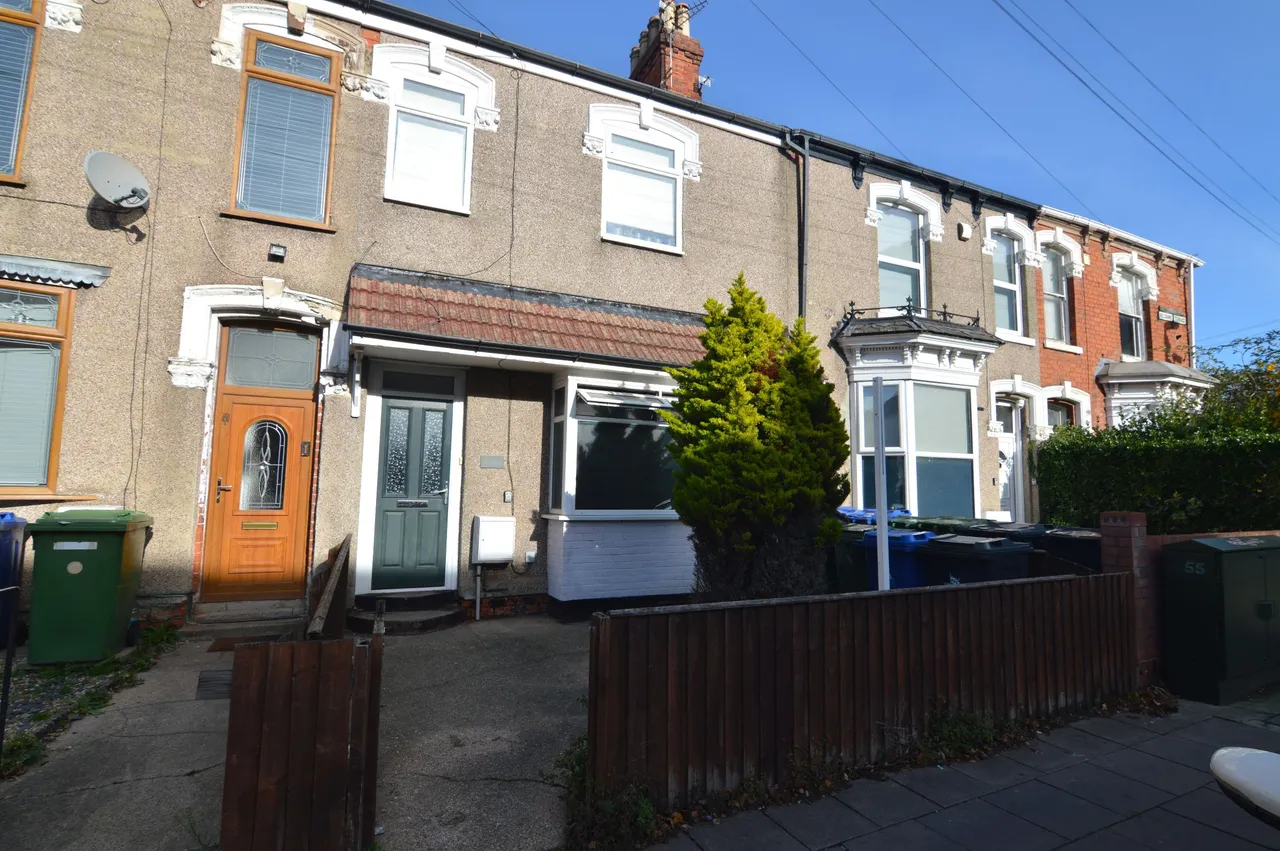 Chantry Lane, Grimsby, North East Lincolnshire, DN31 2LJ, photo 4