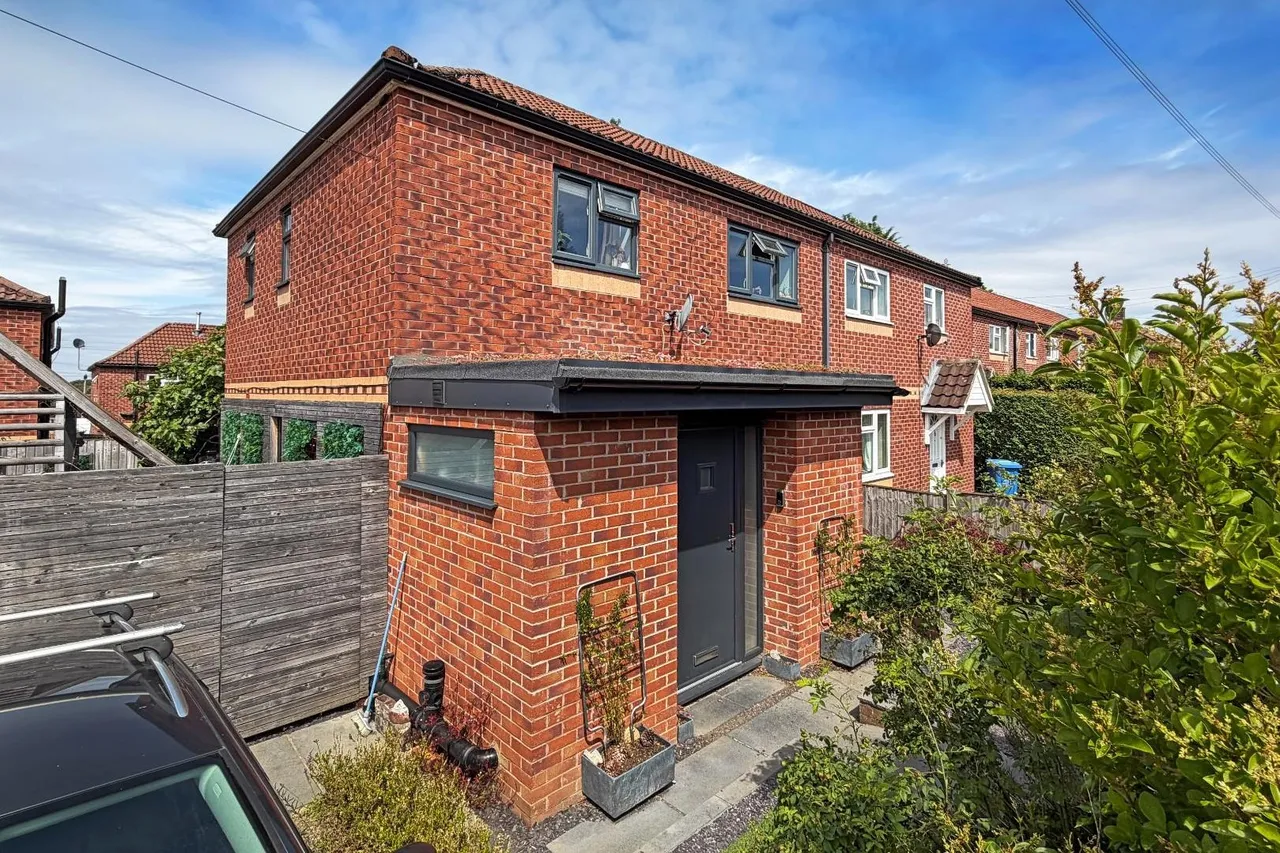 Hempcroft Road, Timperley, Cheshire WA15 7JN, photo 35