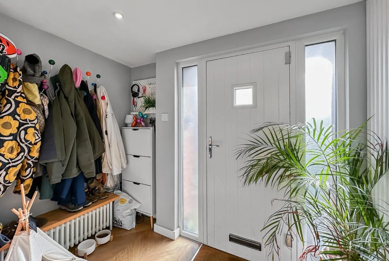 Hempcroft Road, Timperley, Cheshire WA15 7JN, photo 14