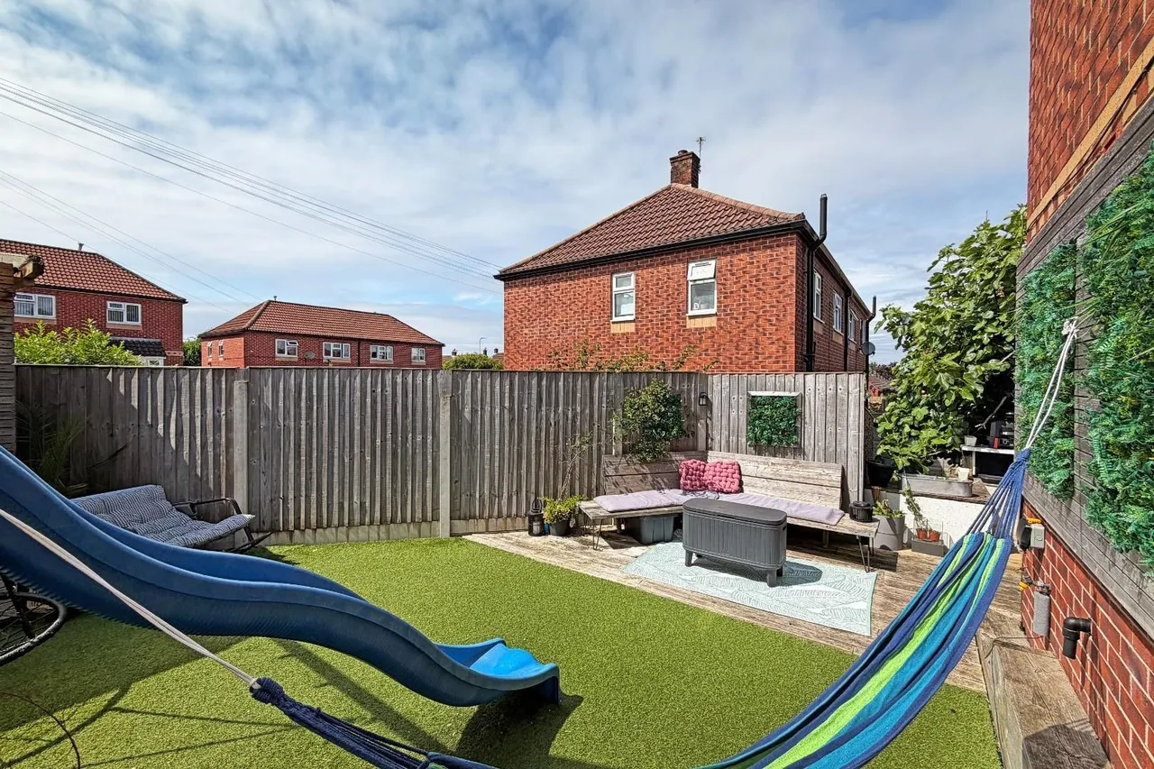 Hempcroft Road, Timperley, Cheshire WA15 7JN, photo 32