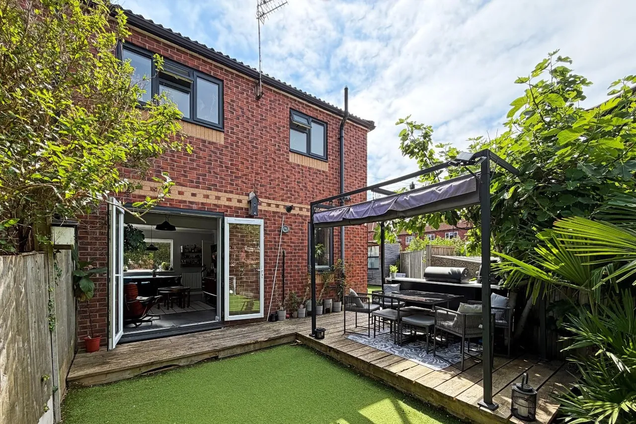 Hempcroft Road, Timperley, Cheshire WA15 7JN, photo 30