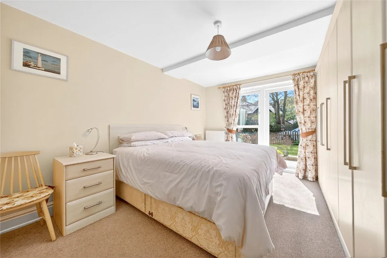 Park Crescent, Roundhay, LS8, photo 13