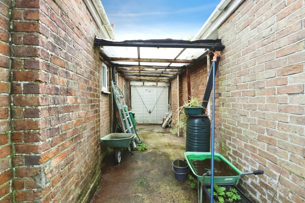 Heathfield Avenue, Poole, BH12, photo 15