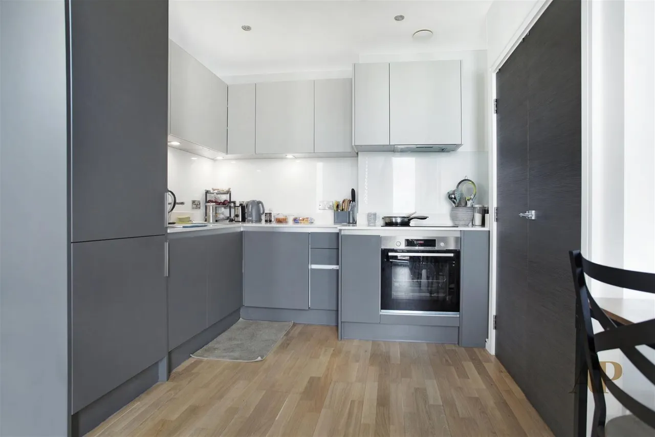 87b Newington Causeway, London SE1 6GA, photo 4