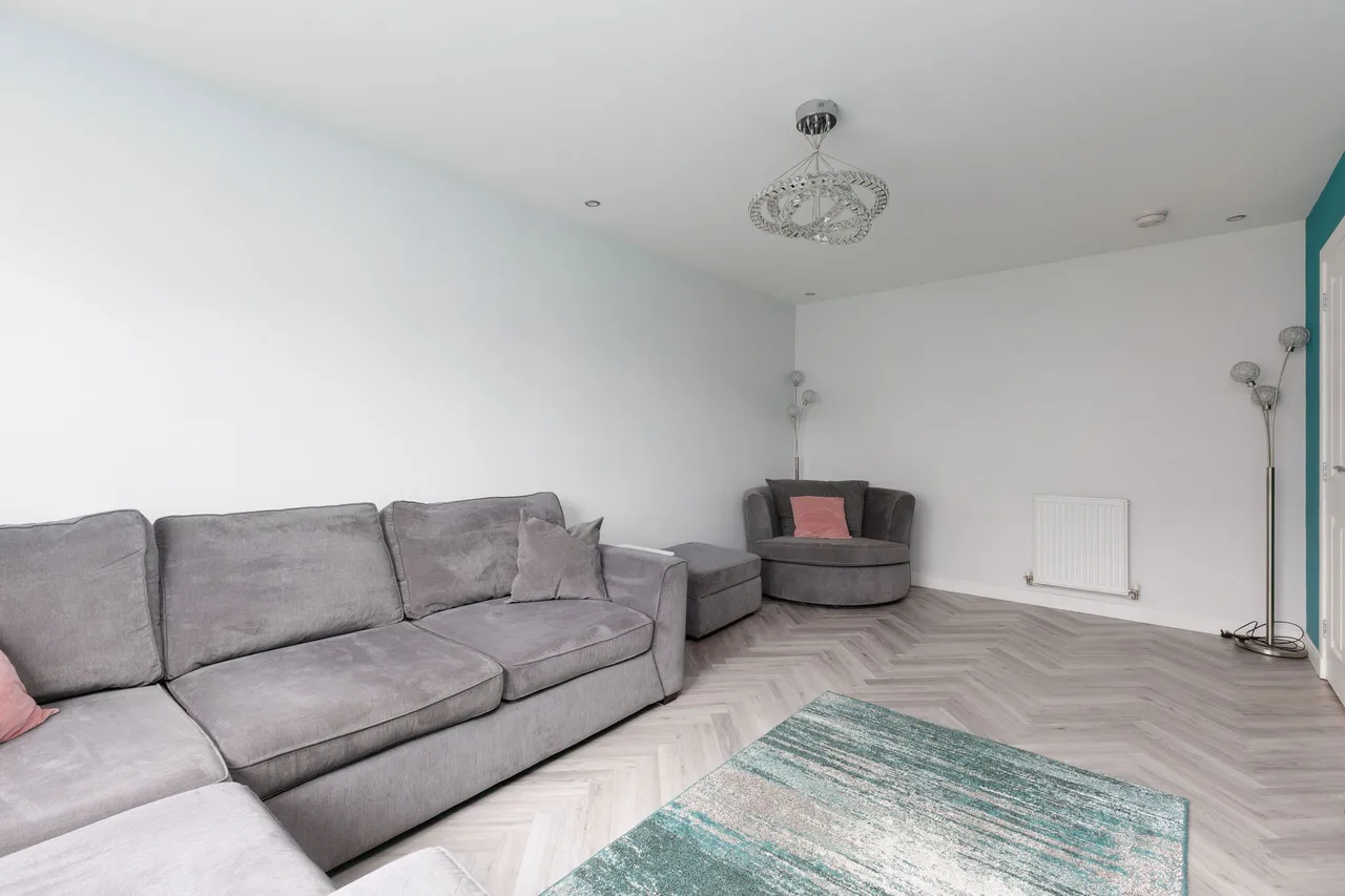 Poynters Road, Broxburn, photo 4