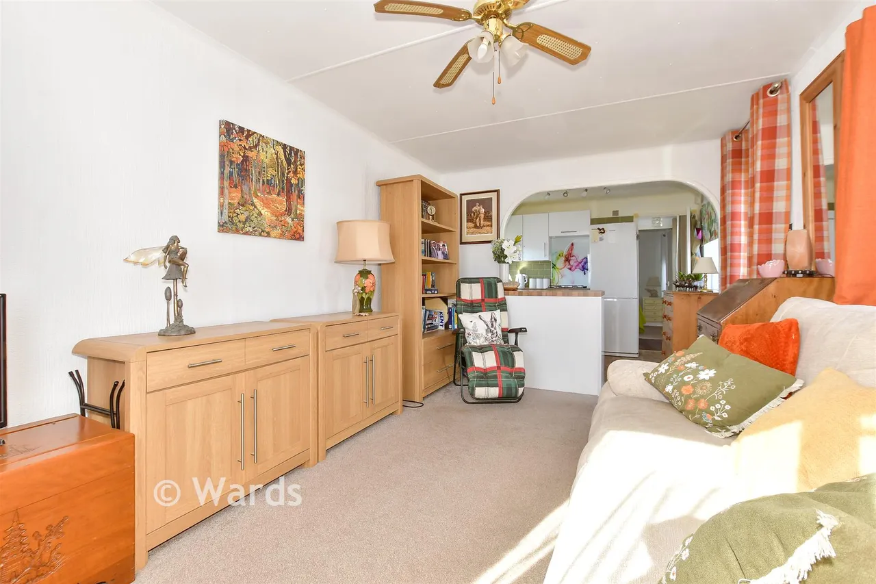Burmarsh Road, Hythe, CT21, photo 6
