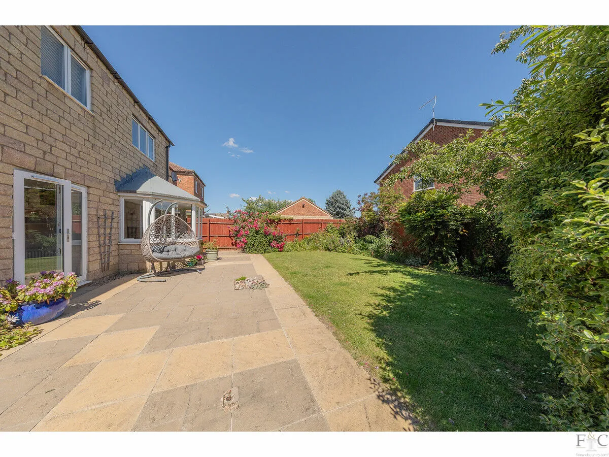 Broctone Drive, Broughton Astley, LE9, photo 17