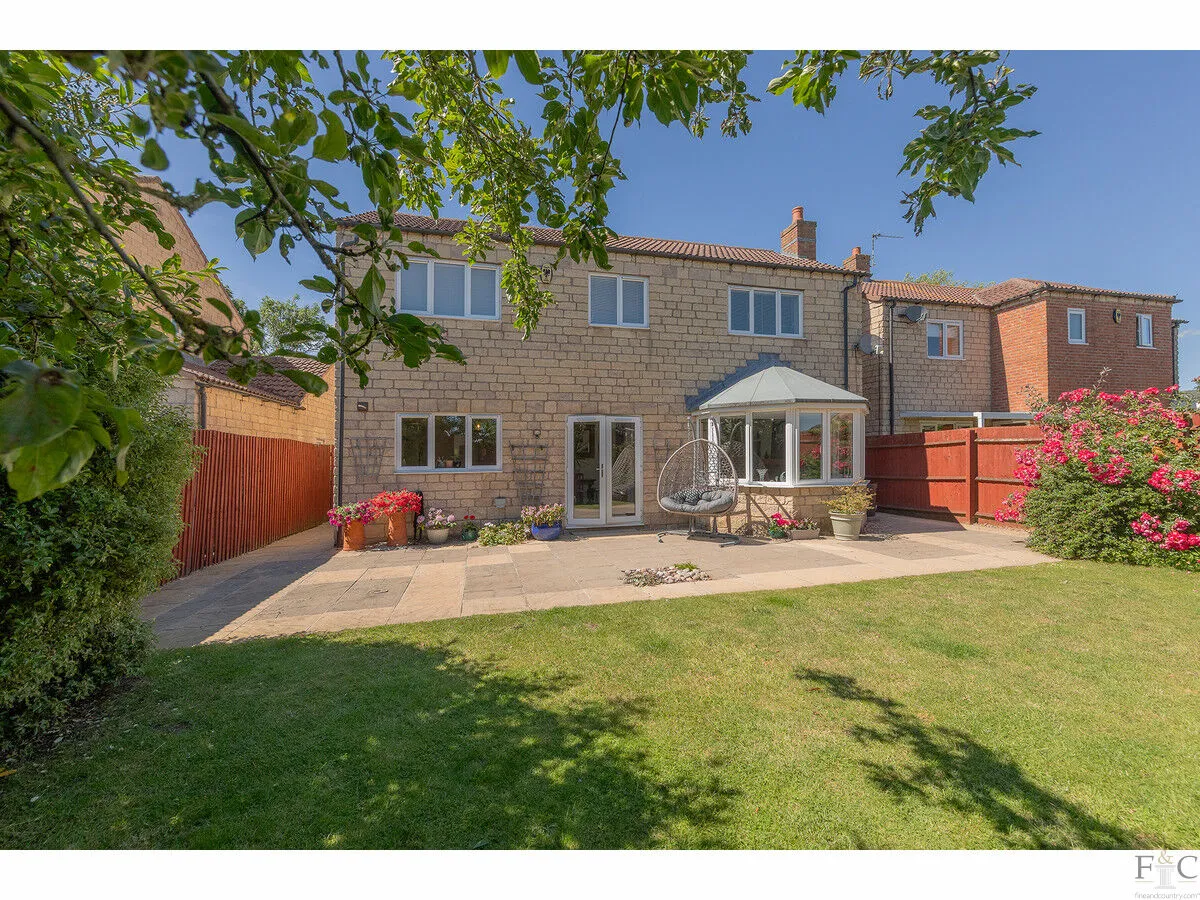 Broctone Drive, Broughton Astley, LE9, photo 15
