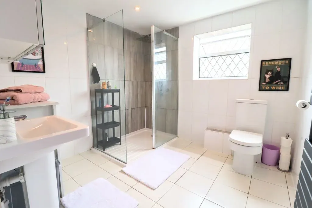 Thirlmere Avenue, Bletchley, Milton Keynes, Buckinghamshire, MK2 3EP, photo 8