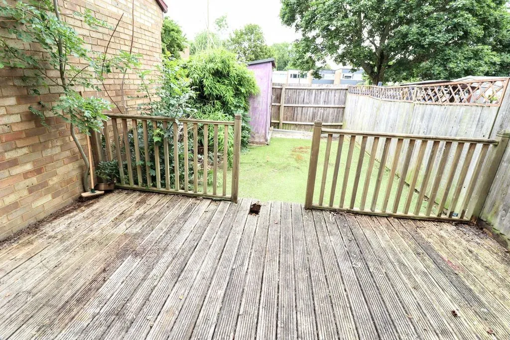 Thirlmere Avenue, Bletchley, Milton Keynes, Buckinghamshire, MK2 3EP, photo 6