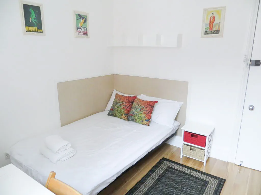 property to rent, Fulham Palace Road, Hammersmith, W6