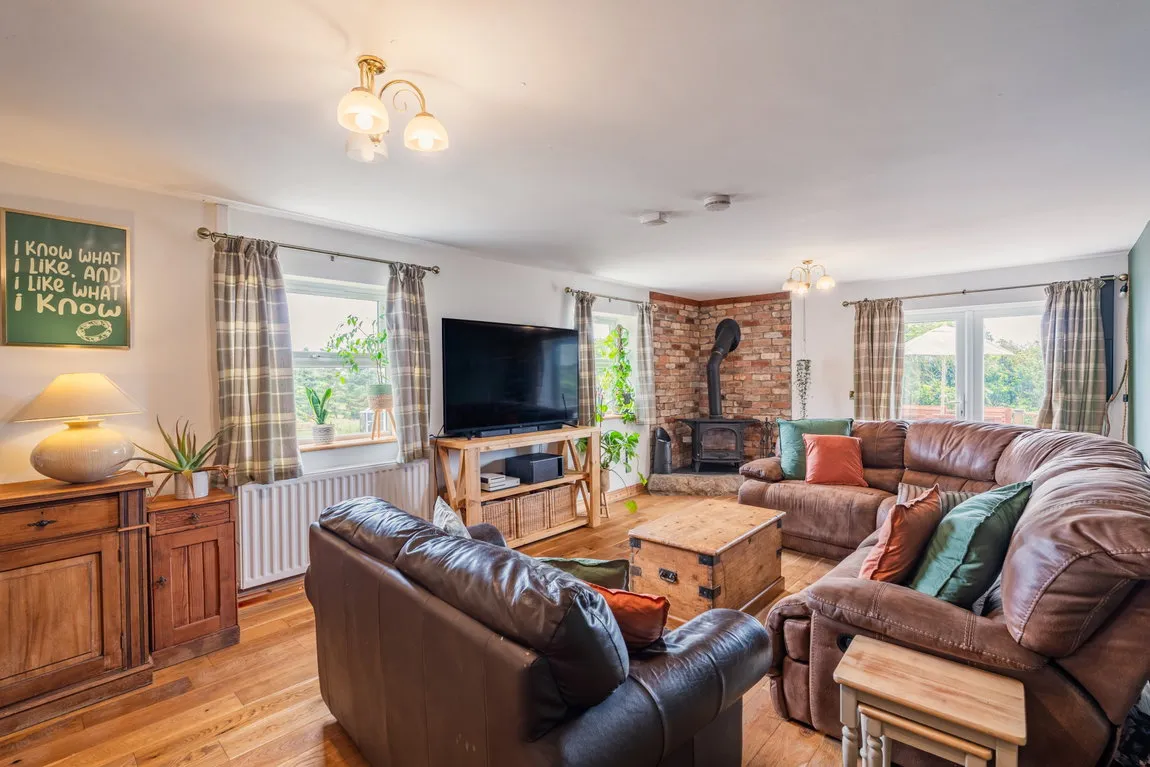 South Stack Road, Holyhead, LL65 1YL, photo 2