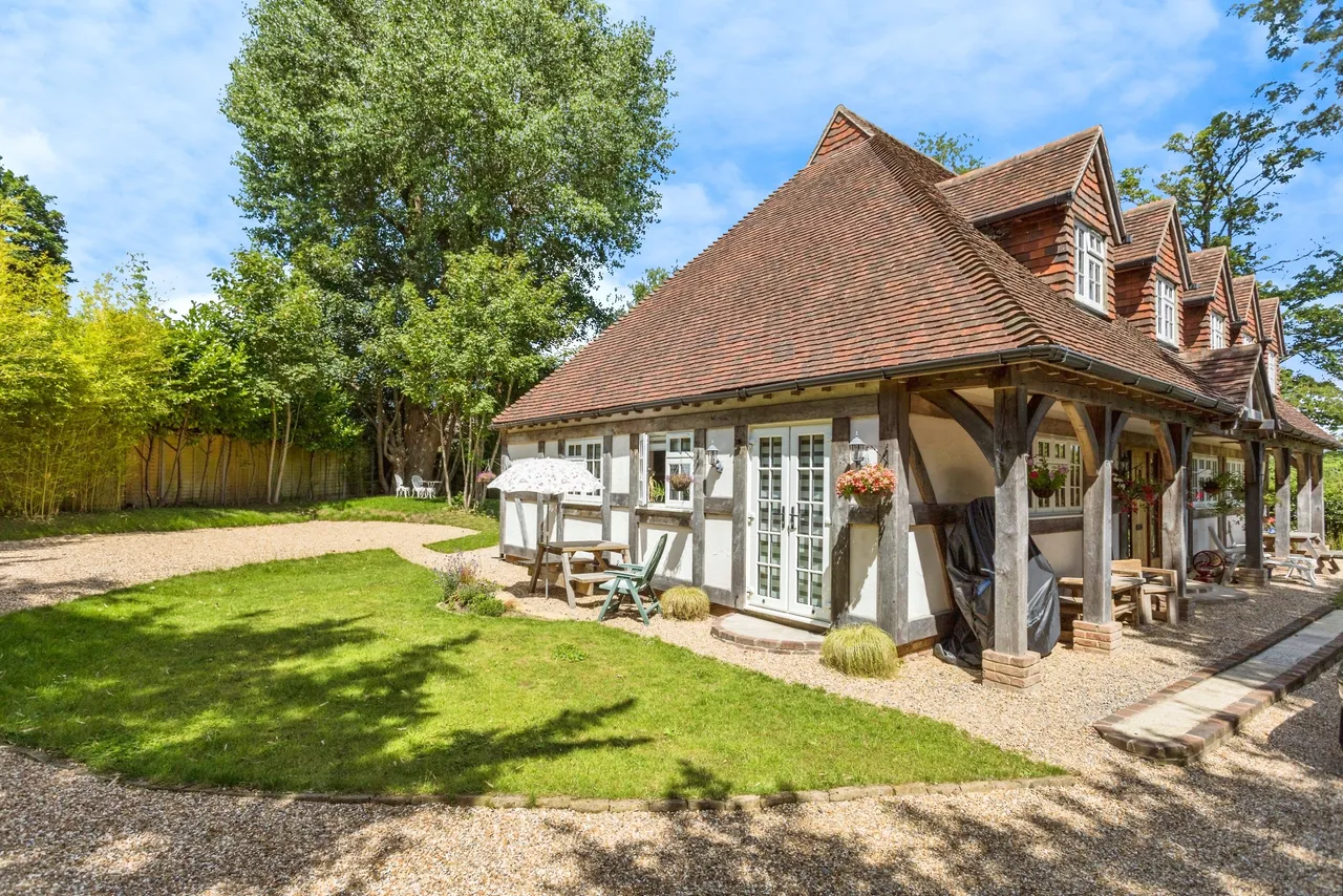 Broad Street, Cuckfield, RH17, photo 30